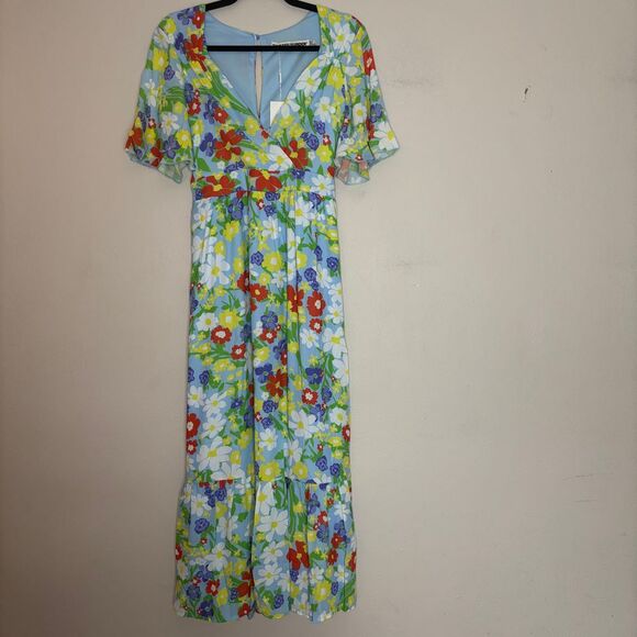 Twisted Wunder Dresses & Skirts - Twisted Wunder Dress Women's 8 Blue Colorful Floral Flutter Sleeve Midi Surplice